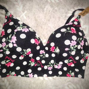 Women's Pink Victoria Secret Bra
